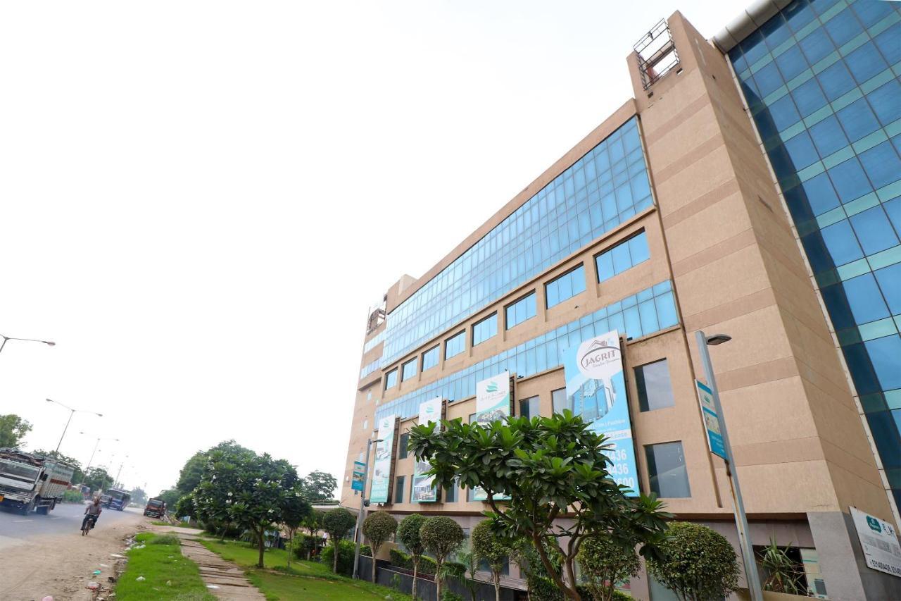 Capital O 19296 Joy Inn & Suites Bhiwadi Luaran gambar