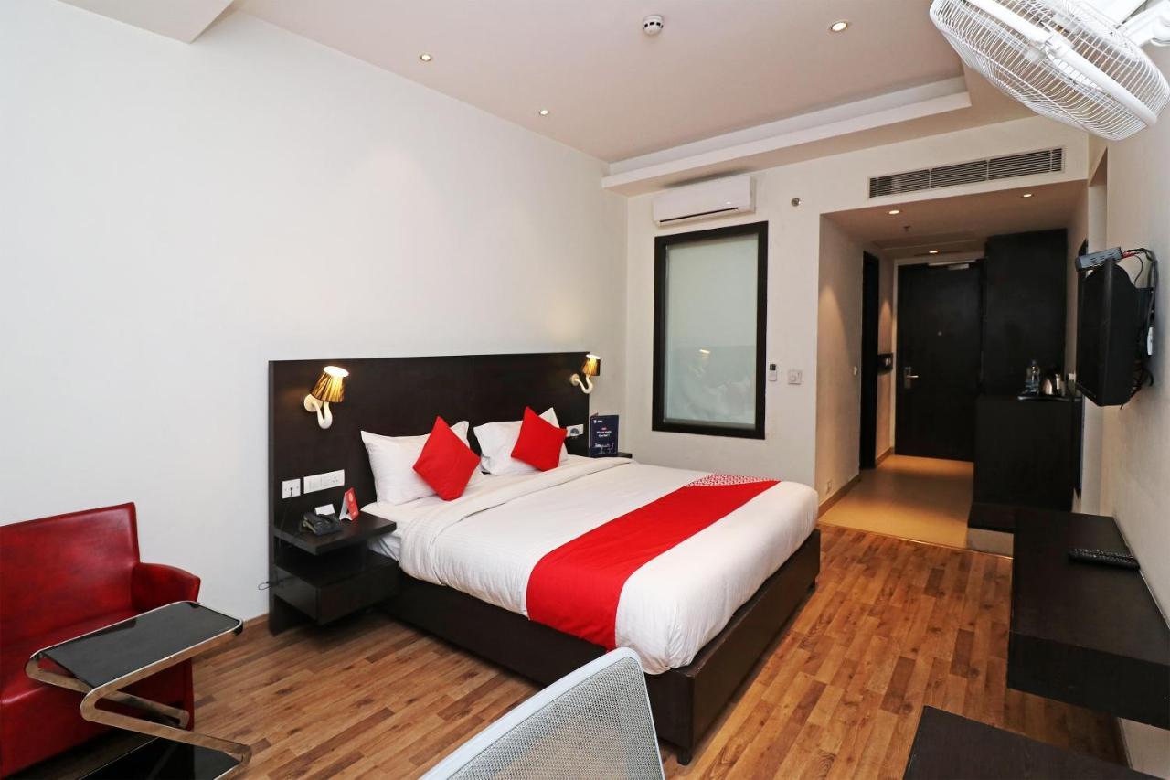 Capital O 19296 Joy Inn & Suites Bhiwadi Luaran gambar