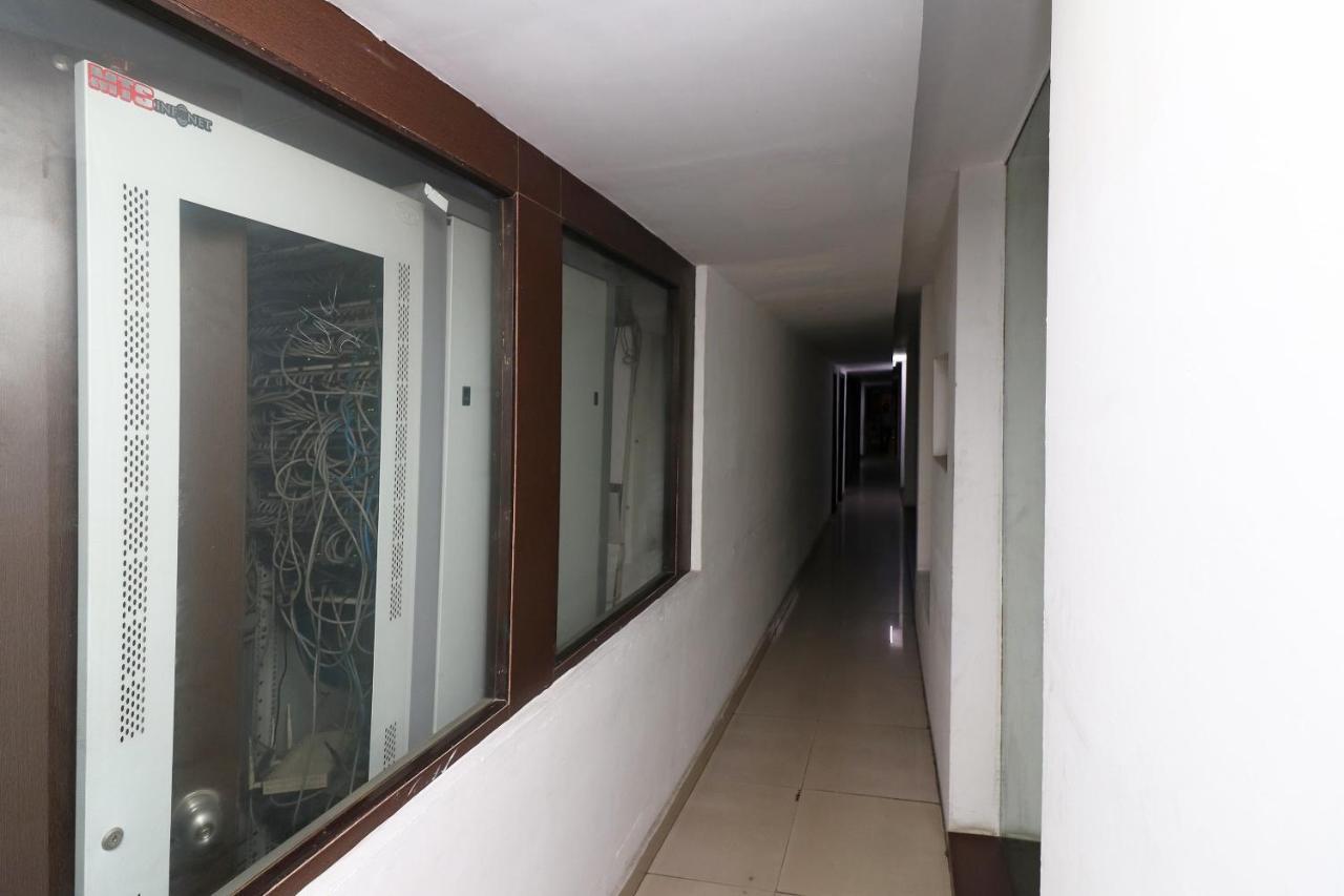 Capital O 19296 Joy Inn & Suites Bhiwadi Luaran gambar