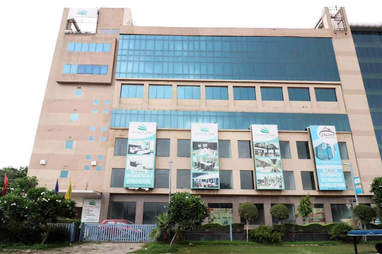 Capital O 19296 Joy Inn & Suites Bhiwadi Luaran gambar