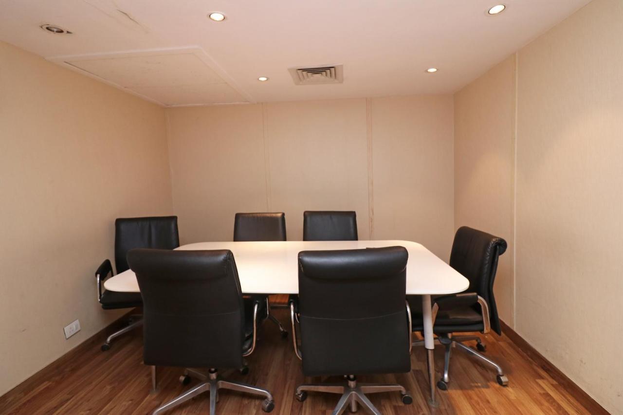 Capital O 19296 Joy Inn & Suites Bhiwadi Luaran gambar